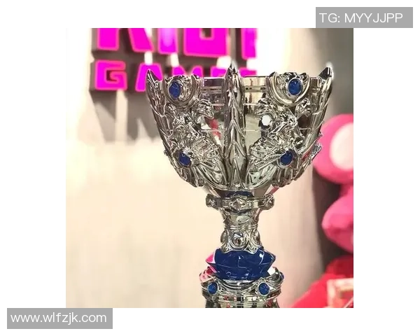 IG在世界冠军杯中的耐力表现分析与点评